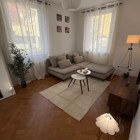 Le Glow - Elegant - Paisible - Parking Apartament Miluza